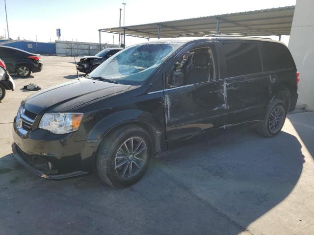 DODGE GRAND CARA 2017 with VIN 2C4RDGCGXHR847767 - Photo from auction