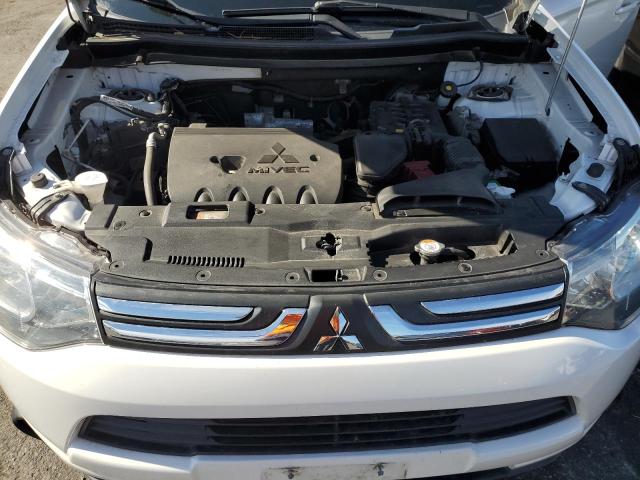 Photo 12 from auction – 2014 MITSUBISHI OUTLANDER with VIN JA4AD3A37EZ019175