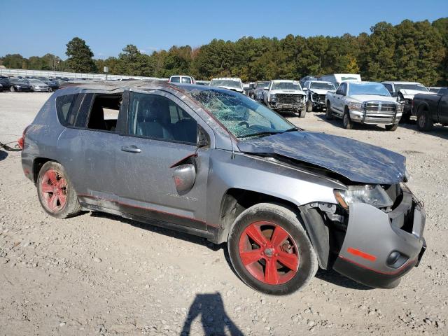 Photo 4 from auction – 2016 JEEP COMPASS LA with VIN 1C4NJDEBXGD631152