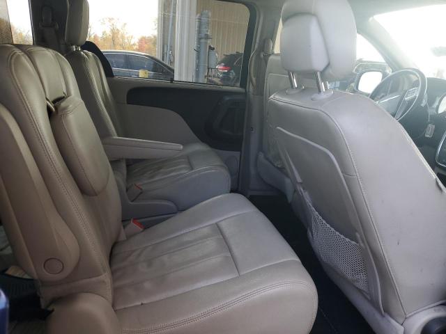 Photo 11 from auction – 2013 CHRYSLER TOWN & COU with VIN 2C4RC1BG4DR557469