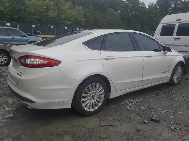 Photo 3 from auction – 2015 FORD FUSION with VIN 3FA6P0LU5FR178490
