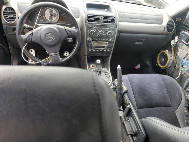 Photo 8 from auction – 2001 LEXUS IS 300 with VIN JTHBD182610002814