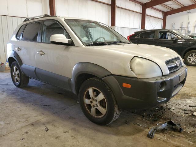 Photo 4 from auction – 2007 HYUNDAI TUCSON SE with VIN KM8JN12D07U601404