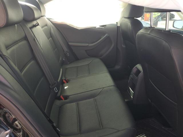 Photo 10 from auction – 2017 VOLKSWAGEN JETTA SE with VIN 3VWDB7AJ8HM227972