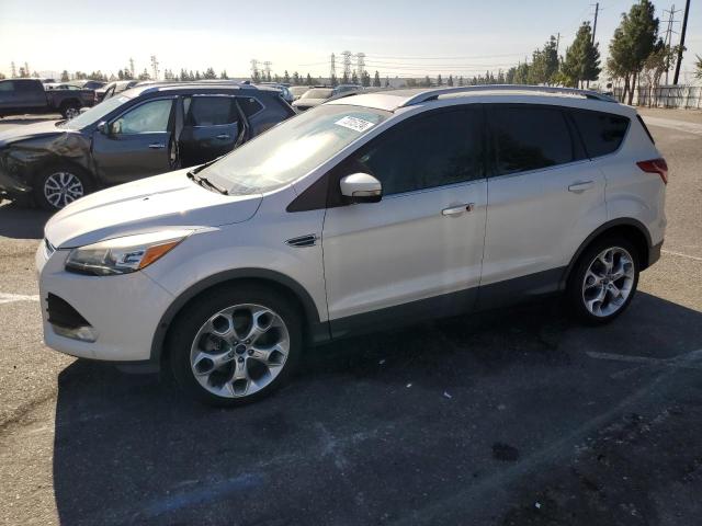 صورة رقم 1 من المزاد - 2015 FORD ESCAPE مع VIN 1FMCU0J95FUA62960