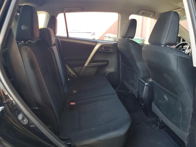 Photo 11 from auction – 2018 TOYOTA RAV4 LE with VIN 2T3ZFREV0JW503099
