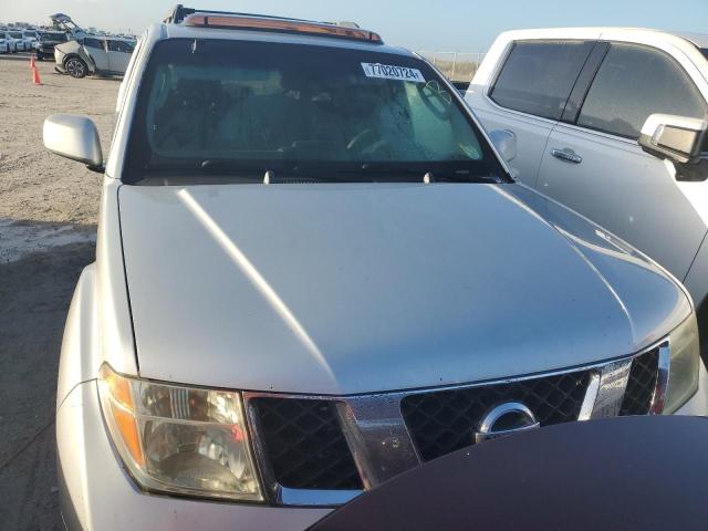 Photo 5 from auction – 2005 NISSAN PATHFINDER with VIN 5N1AR18W45C790056