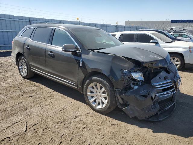 Photo 4 from auction – 2017 LINCOLN MKT with VIN 2LMHJ5NK2HBL00429