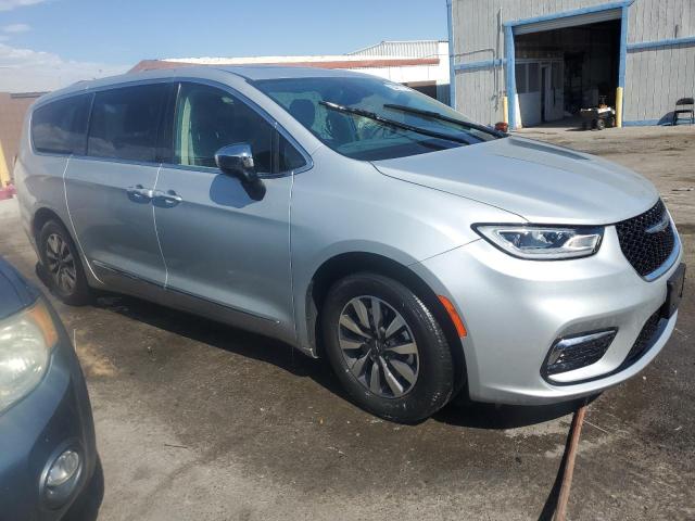 Photo 4 from auction – 2023 CHRYSLER PACIFICA H with VIN 2C4RC1S76PR592390