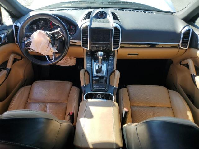 Снимка 8 от търг – 2015 PORSCHE CAYENNE с VIN WP1AF2A22FLA34347