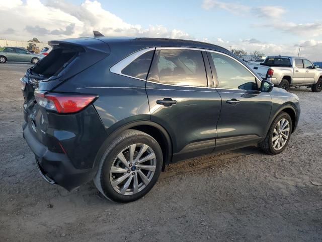 Photo 3 from auction – 2022 FORD ESCAPE TIT with VIN 1FMCU9J99NUB65415