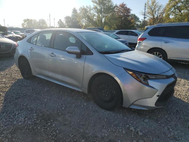 Photo 4 from auction – 2021 TOYOTA COROLLA LE with VIN 5YFEPMAE6MP161421