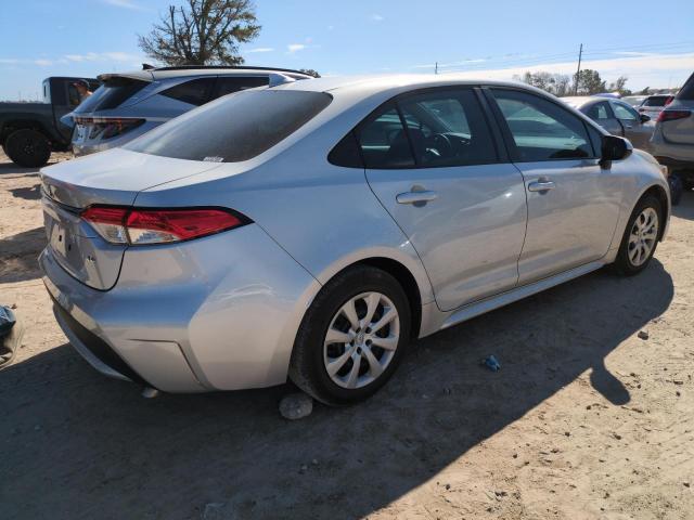 Photo 3 from auction – 2022 TOYOTA COROLLA LE with VIN 5YFEPMAE6NP292057