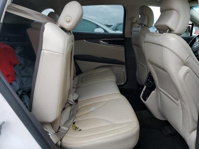 Photo 11 from auction – 2016 LINCOLN MKX RESERV with VIN 2LMTJ8LR0GBL72742