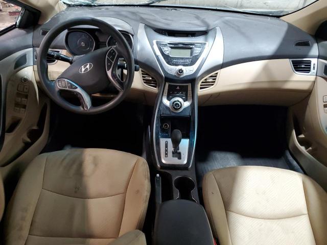 Photo 8 from auction – 2012 HYUNDAI ELANTRA GL with VIN 5NPDH4AE0CH082346