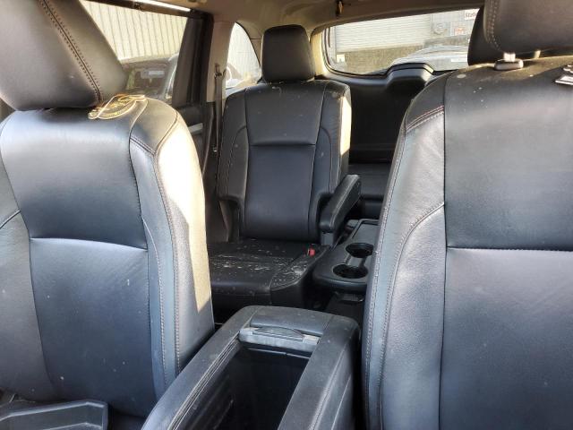 Photo 10 from auction – 2018 TOYOTA HIGHLANDER with VIN 5TDKZRFH3JS544121