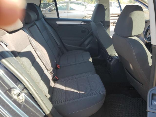 Photo 10 from auction – 2011 VOLKSWAGEN GOLF with VIN WVWDB7AJ7BW311890