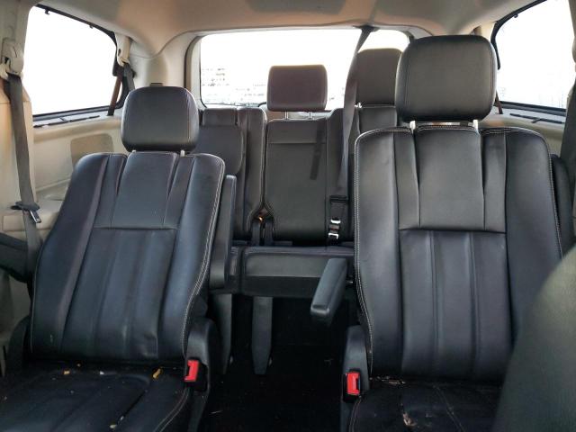 Photo 10 from auction – 2013 CHRYSLER TOWN & COU with VIN 2C4RC1BG3DR809390