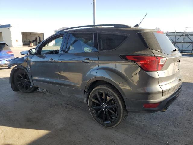 Photo 2 from auction – 2019 FORD ESCAPE SE with VIN 1FMCU0GD4KUB57371