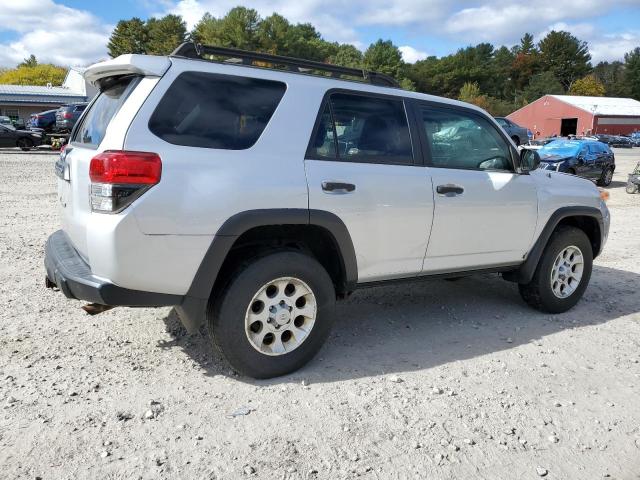 Photo 3 from auction – 2011 TOYOTA 4RUNNER SR with VIN JTEBU5JR6B5070739