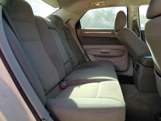 Photo 10 from auction – 2010 CHRYSLER 300 TOURIN with VIN 2C3CA1CV6AH281214