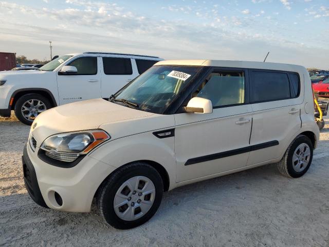 KIA SOUL 2012 with VIN KNDJT2A50C7418006 - Photo from auction