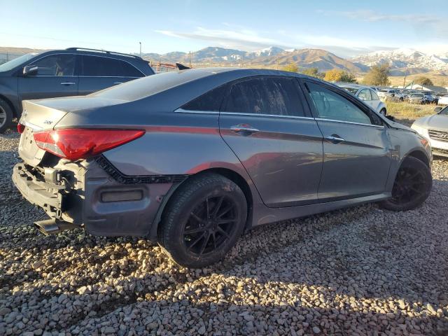 Photo 3 from auction – 2014 HYUNDAI SONATA SE with VIN 5NPEC4AB7EH855115