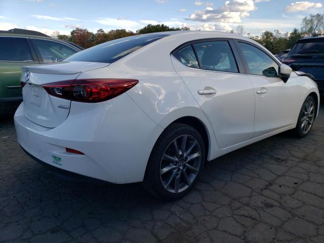 Photo 3 from auction – 2018 MAZDA 3 TOURING with VIN 3MZBN1V33JM198667