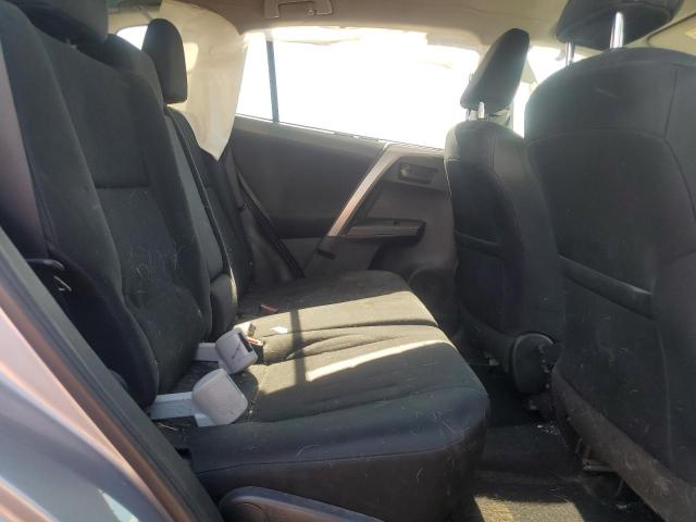 Photo 11 from auction – 2017 TOYOTA RAV4 LE with VIN 2T3BFREV6HW672684