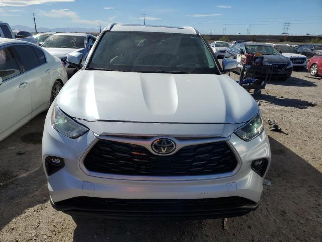 Photo 5 from auction – 2022 TOYOTA HIGHLANDER with VIN 5TDHZRBH9NS239406