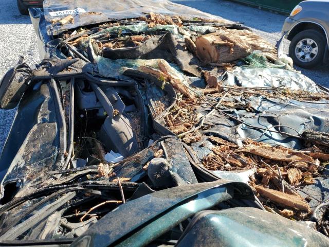 Photo 8 from auction – 2004 CHEVROLET SILVERADO with VIN 2GCEK19T541281600