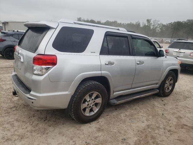 Photo 3 from auction – 2010 TOYOTA 4RUNNER SR with VIN JTEZU5JR2A5013693