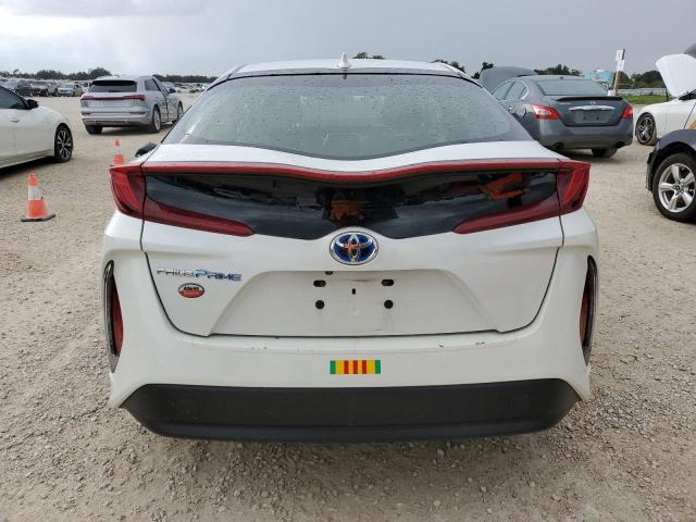 Photo 6 from auction – 2017 TOYOTA PRIUS PRIM with VIN JTDKARFP4H3037562