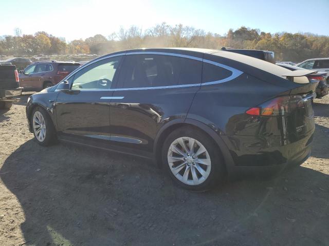 Photo 2 from auction – 2017 TESLA MODEL X with VIN 5YJXCBE22HF055641