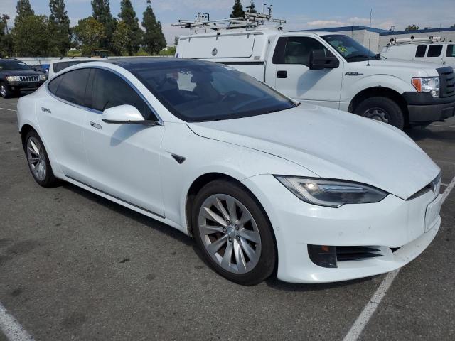 Photo 4 from auction – 2016 TESLA MODEL S with VIN 5YJSA1E19GF159995