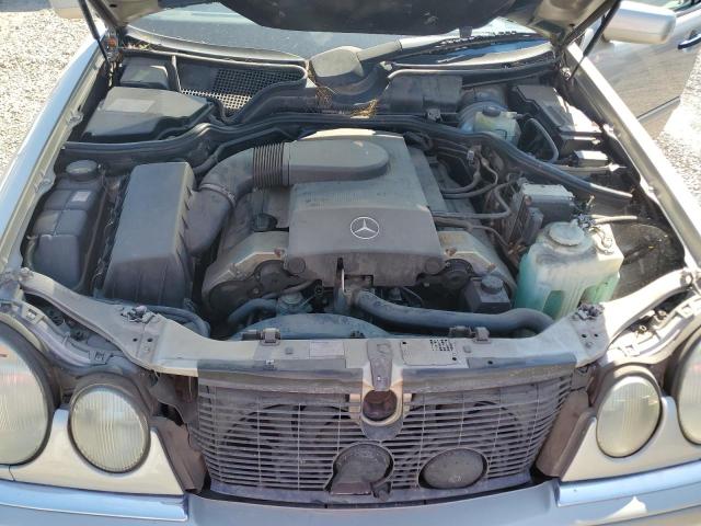 Photo 11 from auction – 1997 MERCEDES-BENZ E 420 with VIN WDBJF72F2VA274233