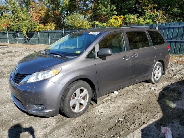TOYOTA SIENNA LE 2011 with VIN 5TDKK3DCXBS168124 - Photo from auction