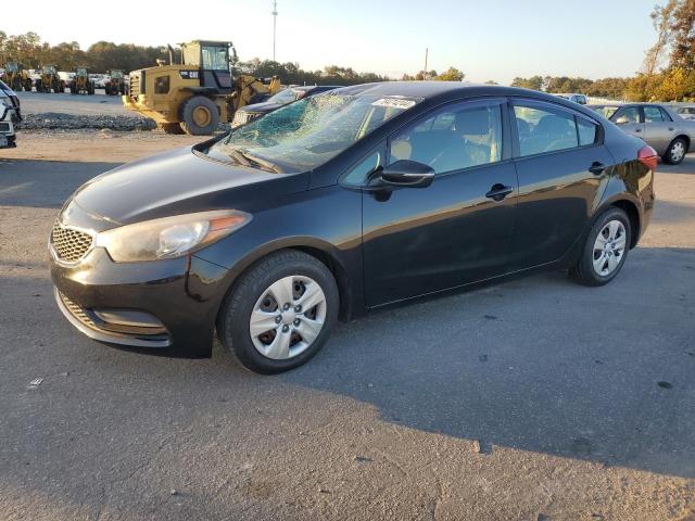 KIA FORTE LX 2015 with VIN KNAFX4A66F5370569 - Photo from auction