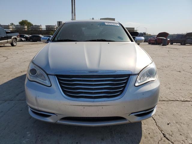 Photo 5 from auction – 2012 CHRYSLER 200 LIMITE with VIN 1C3CCBCB7CN121617