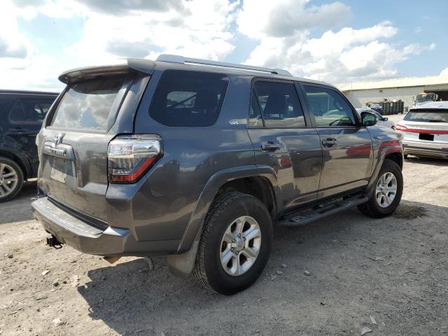 Photo 3 from auction – 2018 TOYOTA 4RUNNER SR with VIN JTEBU5JR4J5523559