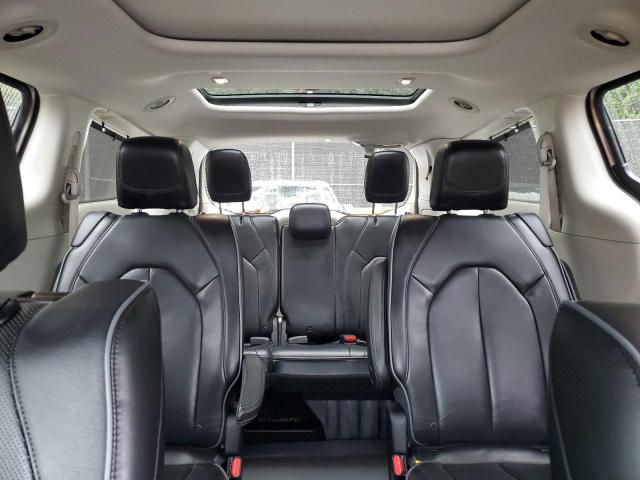 Photo 10 from auction – 2017 CHRYSLER PACIFICA L with VIN 2C4RC1GG1HR741413