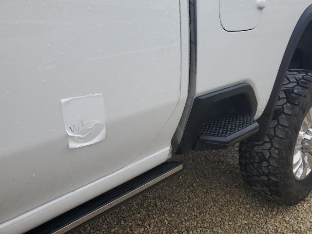 Photo 12 from auction – 2022 CHEVROLET SILVERADO with VIN 1GC4YREY4NF356355
