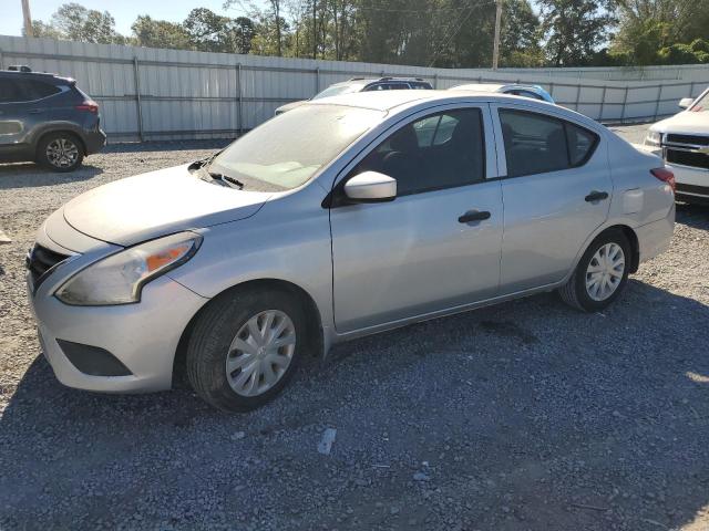 NISSAN VERSA S 2018 with VIN 3N1CN7AP1JL806861 - Photo from auction