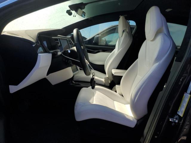 Photo 7 from auction – 2017 TESLA MODEL X with VIN 5YJXCAE24HF061306