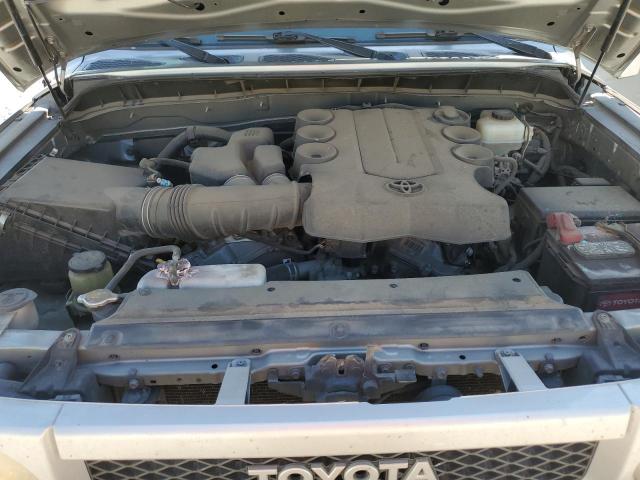 Photo 12 from auction – 2011 TOYOTA FJ CRUISER with VIN JTEZU4BF8BK011268