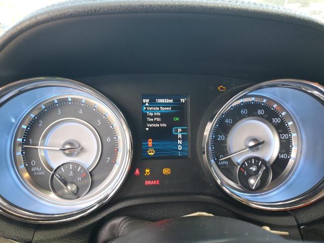 Foto 9 de la subasta – 2014 CHRYSLER 300C con VIN 2C3CCAEG4EH380953