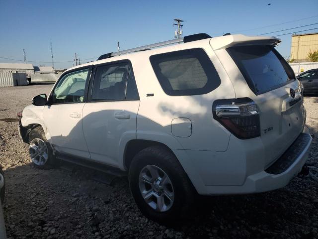 Photo 2 from auction – 2020 TOYOTA 4RUNNER SR with VIN JTEBU5JRXL5758874