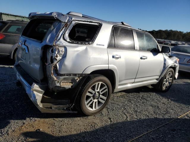Photo 3 from auction – 2011 TOYOTA 4RUNNER SR with VIN JTEBU5JR9B5073103
