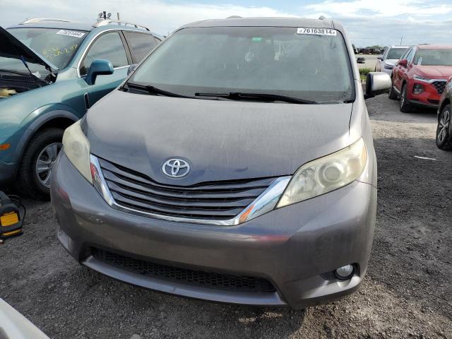 Photo 5 from auction – 2015 TOYOTA SIENNA XLE with VIN 5TDYK3DC4FS607883