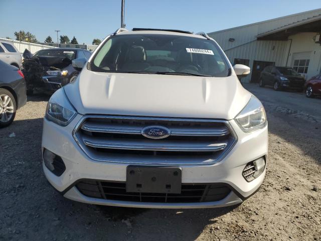 Photo 5 from auction – 2017 FORD ESCAPE TIT with VIN 1FMCU9J91HUD32127